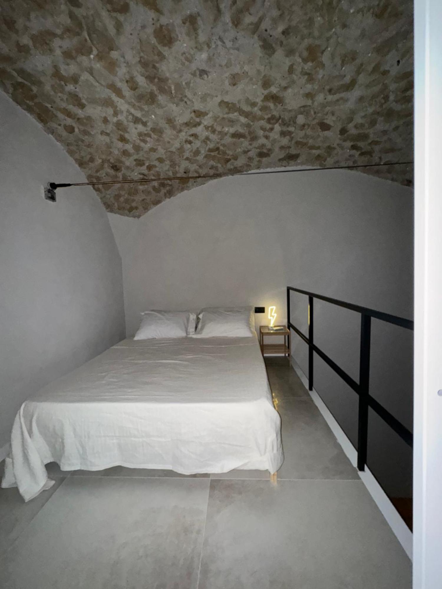 Casa Antonia Bed & Breakfast เนเปิลส์ ภายนอก รูปภาพ